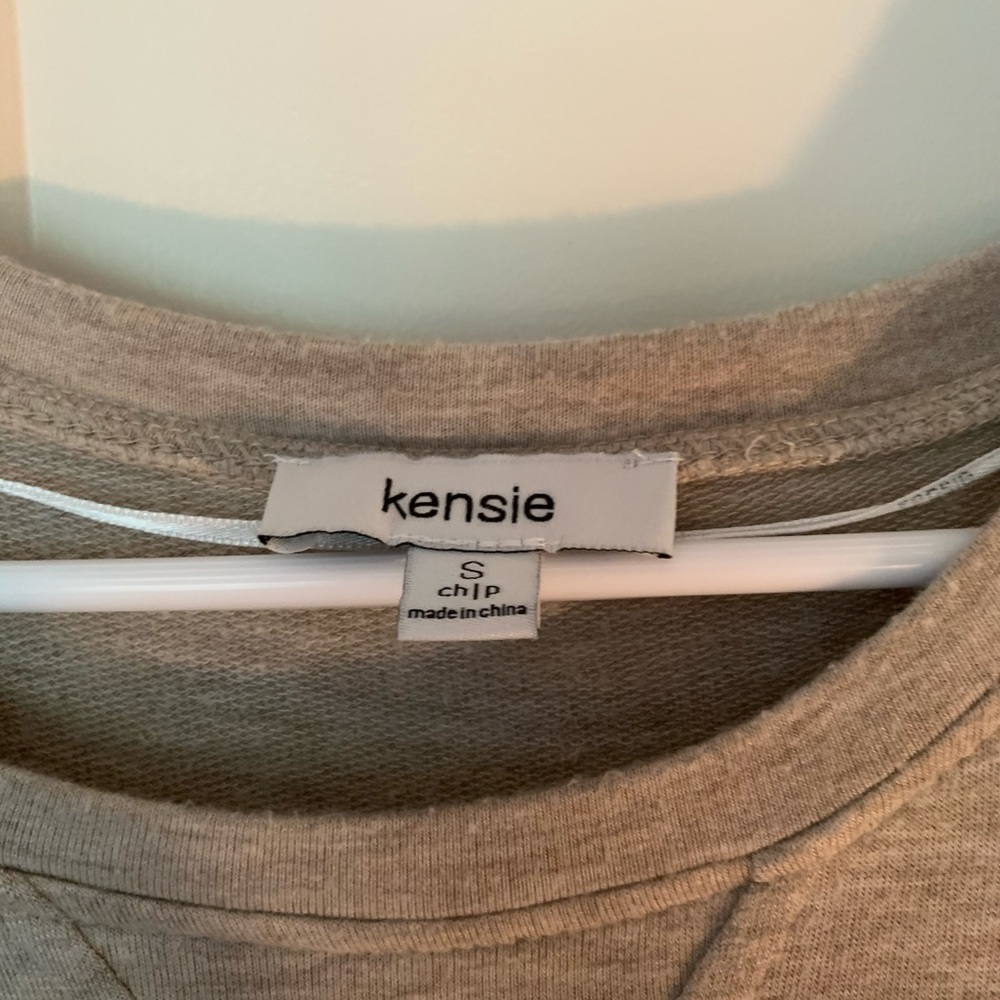 BOUTIQUE RUFFLE DRESS - Picture 4 of 4